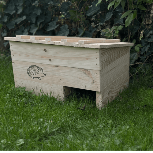 Handgefertigtes Igelhaus